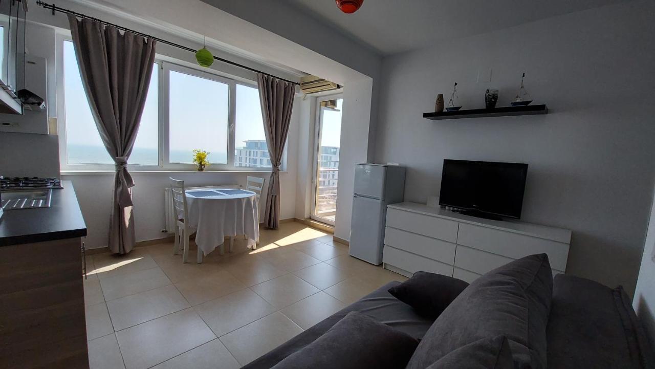 Summerland Seaview *