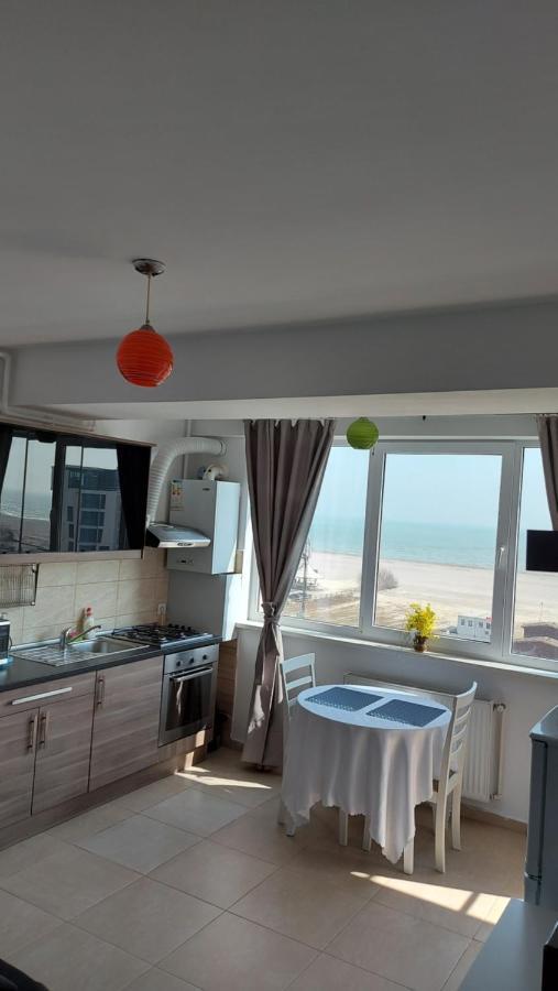 Apartment Summerland Seaview Mamaia