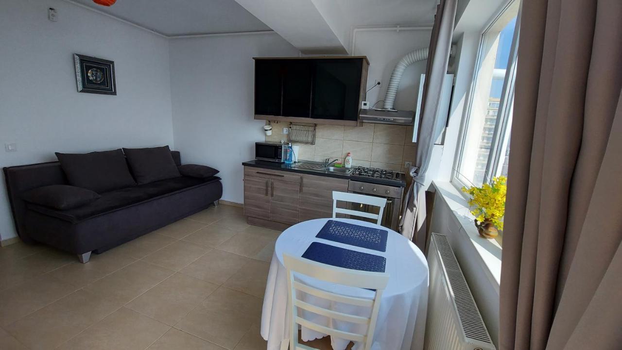Summerland Seaview Mamaia