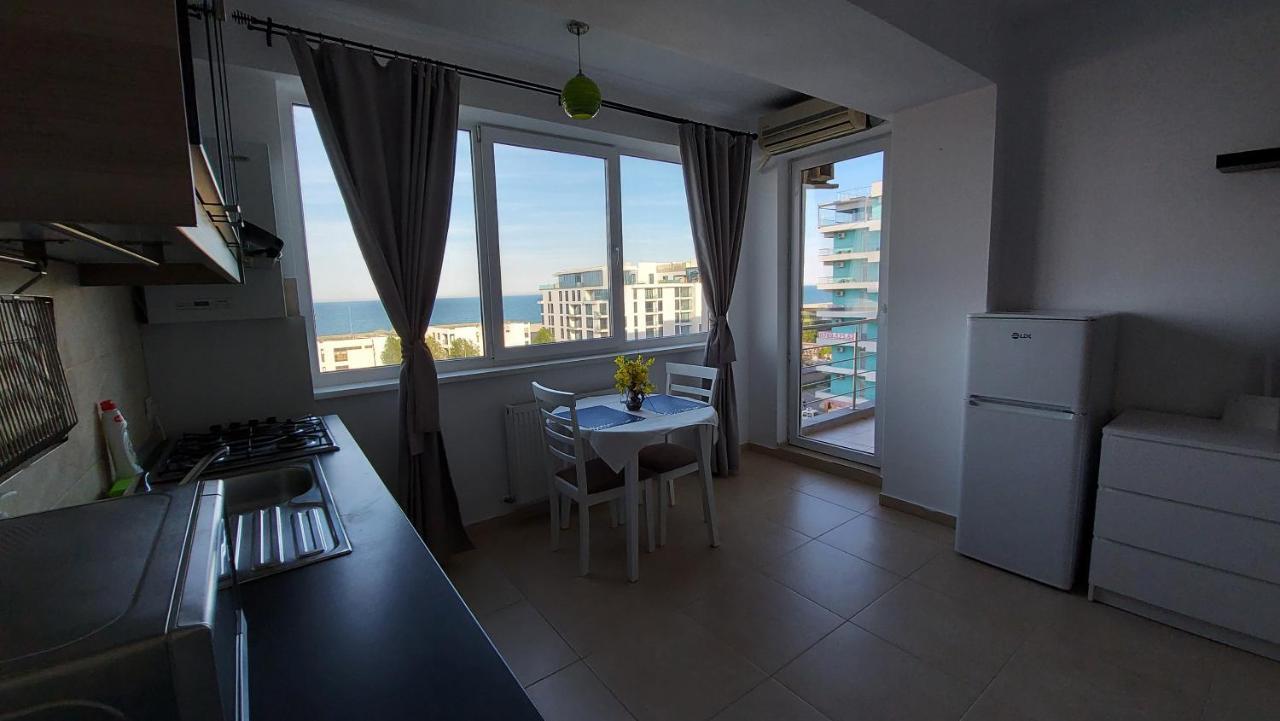 Apartment Summerland Seaview Mamaia