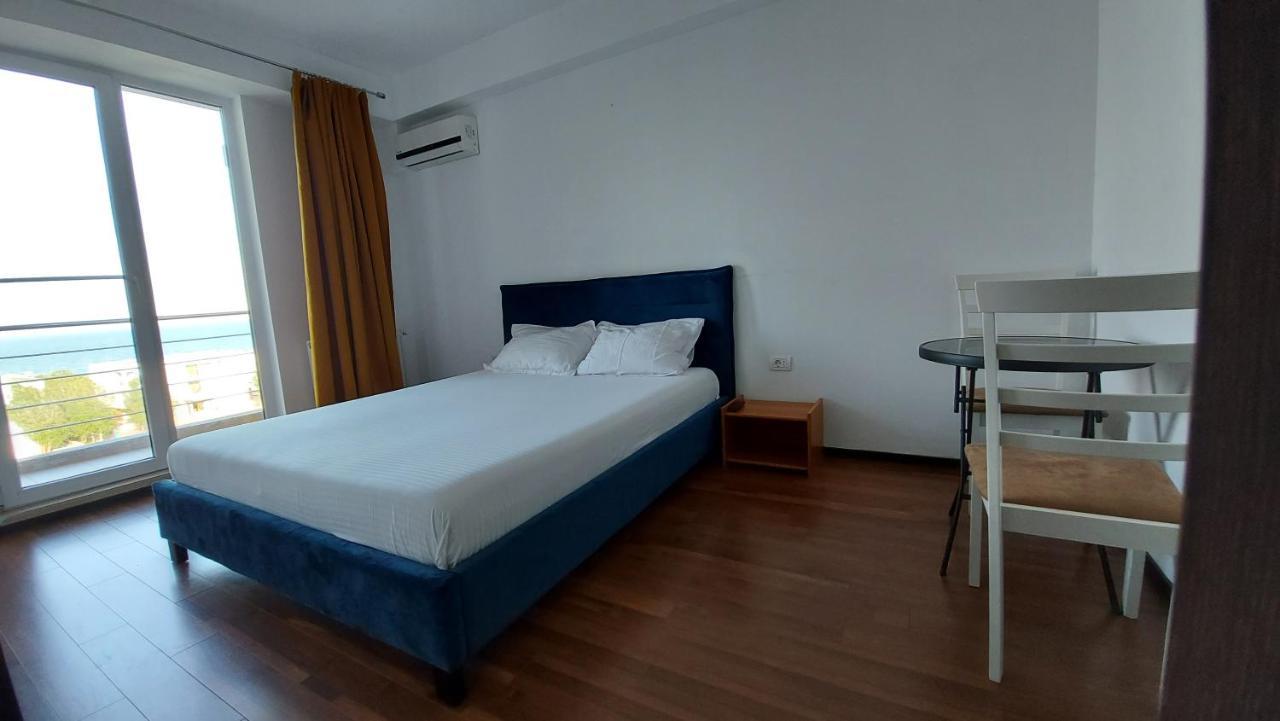 Apartment Summerland Seaview Mamaia