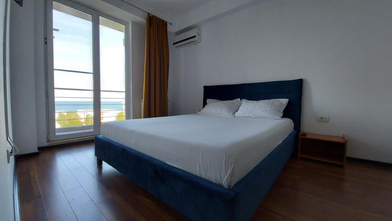 Summerland Seaview *